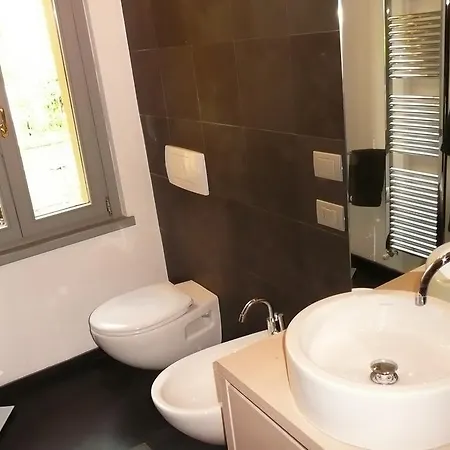 Apartament La Dolce Varenna